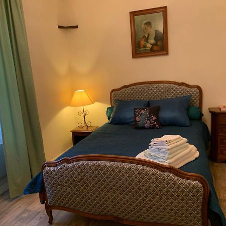 Treignac Tourelles Apartment ภายนอก รูปภาพ