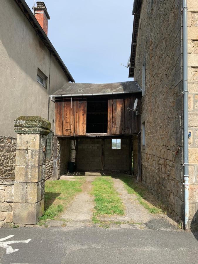 Treignac Tourelles Apartment ภายนอก รูปภาพ