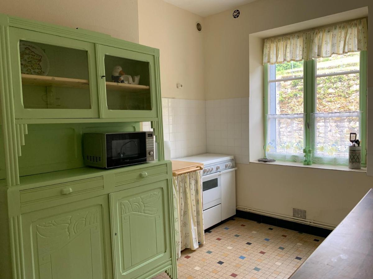 Treignac Tourelles Apartment ภายนอก รูปภาพ